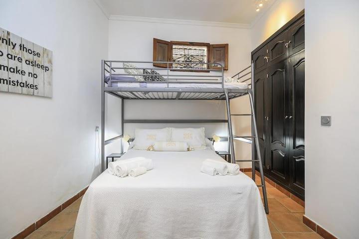 Apartamento Monteros Apartment Sanlucar de Barrameda Bagian luar foto